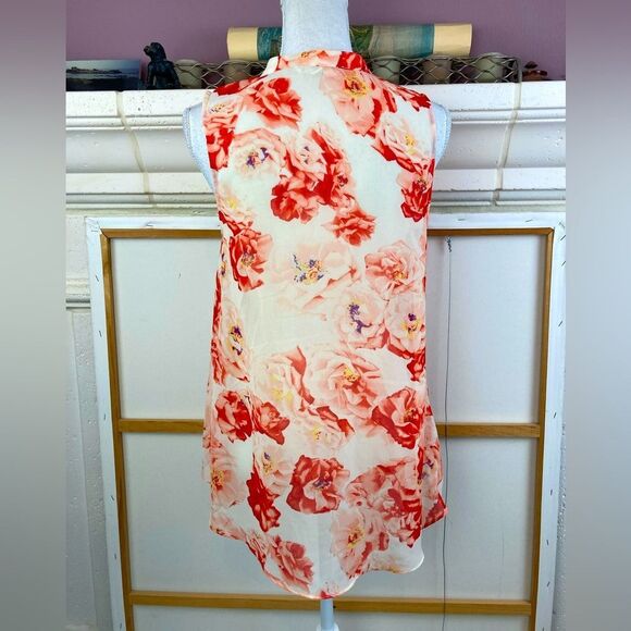 BCBGeneration Sleeveless hi lo rose floral chiffon blouse w/ruffled layer front - Picture 2 of 7